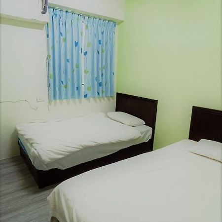 Fengchia Bichon B&B Taichung Buitenkant foto