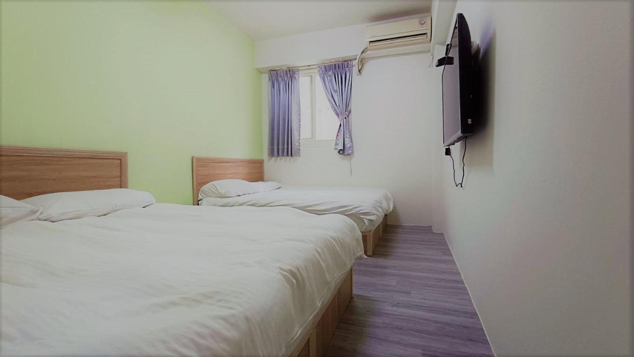 Fengchia Bichon B&B Taichung Buitenkant foto