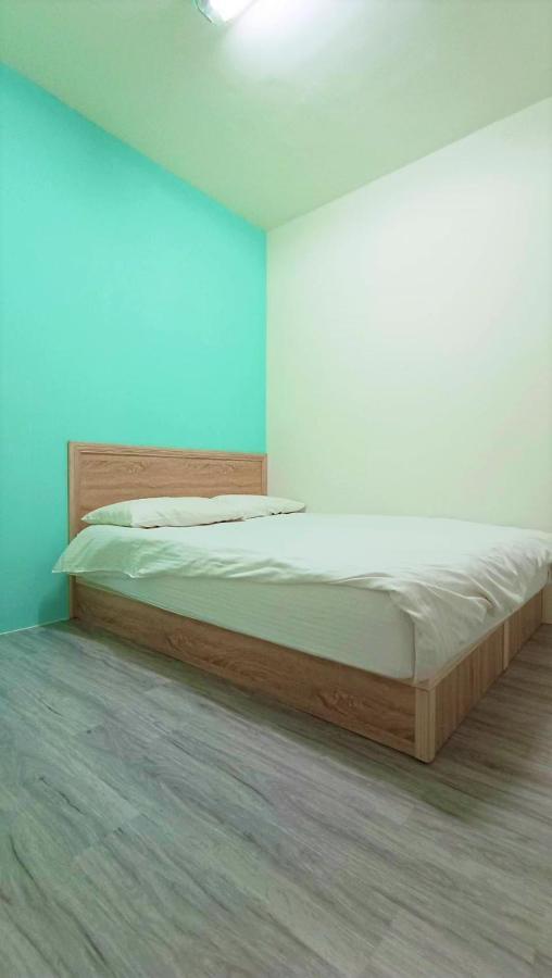 Fengchia Bichon B&B Taichung Buitenkant foto