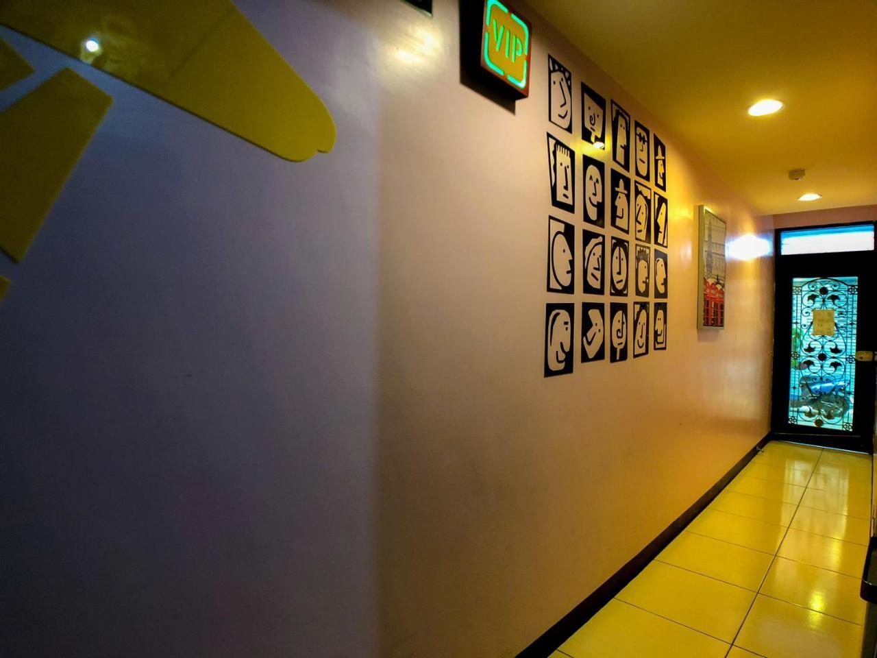 Fengchia Bichon B&B Taichung Buitenkant foto